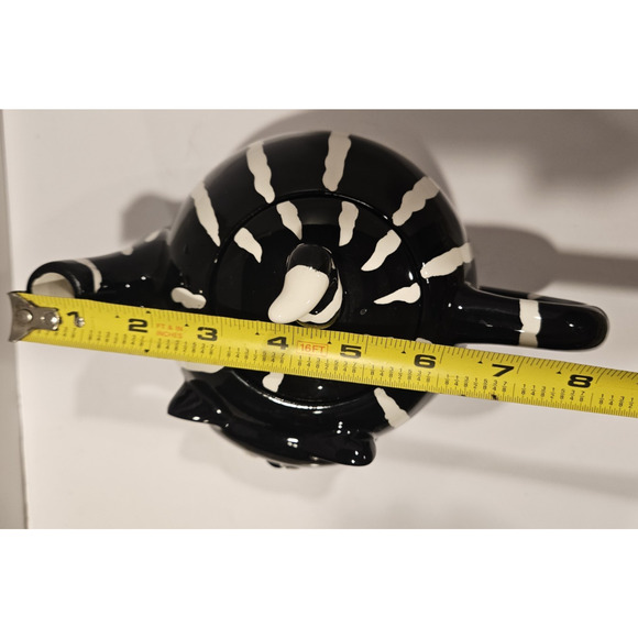 Burton & Burton Chester The Cat Teapot Black White Ceramic Cat - Picture 4 of 9